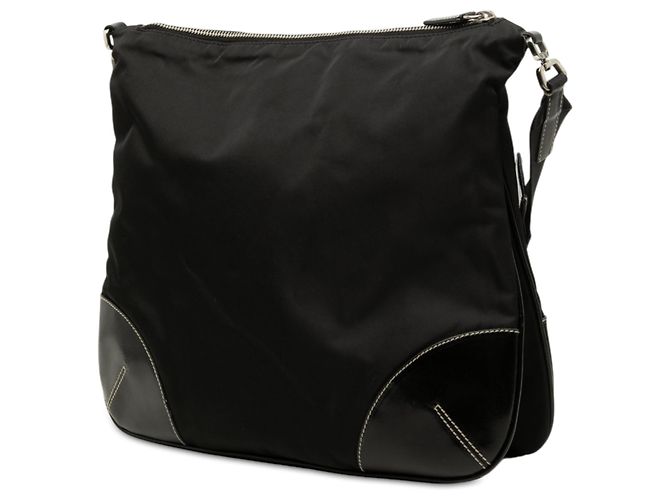 Bolsa Tiracolo Prada em Tessuto com Acabamento em Vitello Preta com Zíper Preto - vista 2