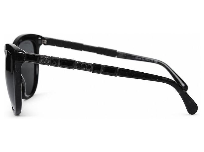 Chanel, Occhiali da sole cat-eye neri con cristalli Nero - vista 3