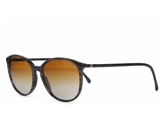 Chanel, Braune runde Sonnenbrille mit Grafikprint - Ansicht 2