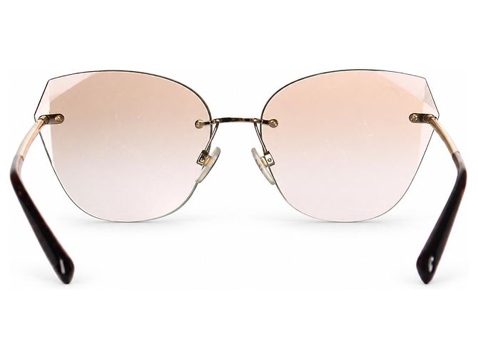 Chanel, gafas de sol espejadas al aire en beige - vista 5