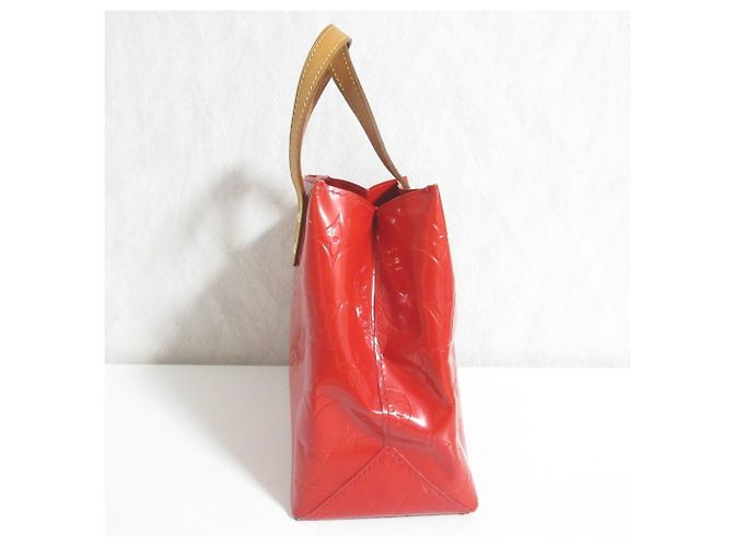 Bolso Louis Vuitton Monogram Vernis Lead PM Roja - vista 3