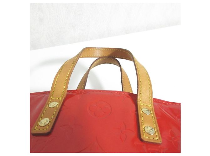 Bolso Louis Vuitton Monogram Vernis Lead PM Roja - vista 6