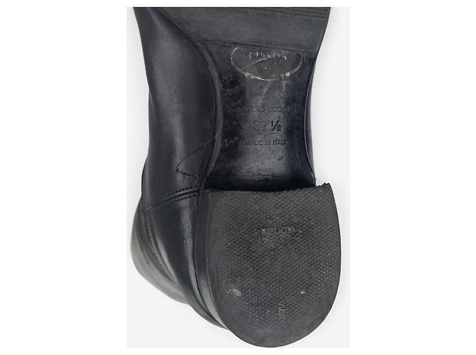 Prada Reitstiefel mit spitzer Zehe aus den 2000ern Schwarz - Ansicht 7