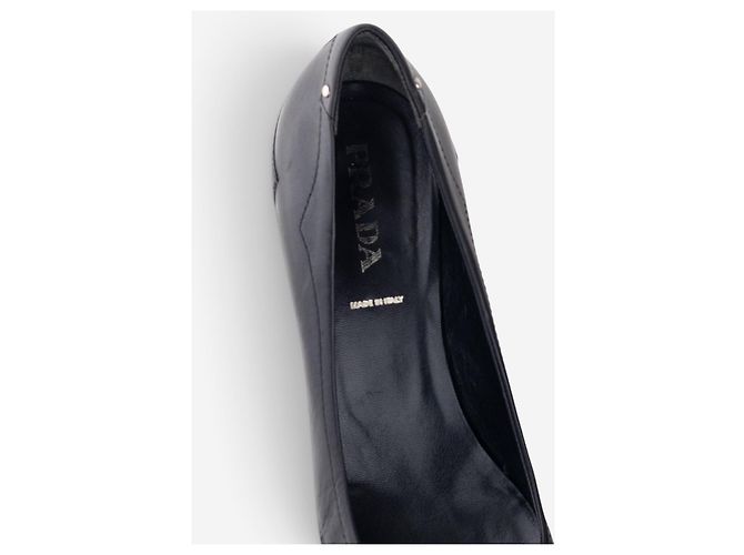 Prada 2000s Square-Toe Large Buckle Kitten-Heel Pumps Black - view 8
