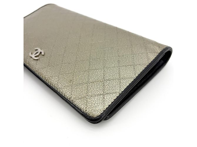 Chanel 19 Flap Quilted Lambskin Long D'oro - vista 7