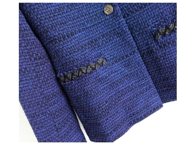 Giacca Chanel Primavera 2009 in tweed indaco Blu - vista 4