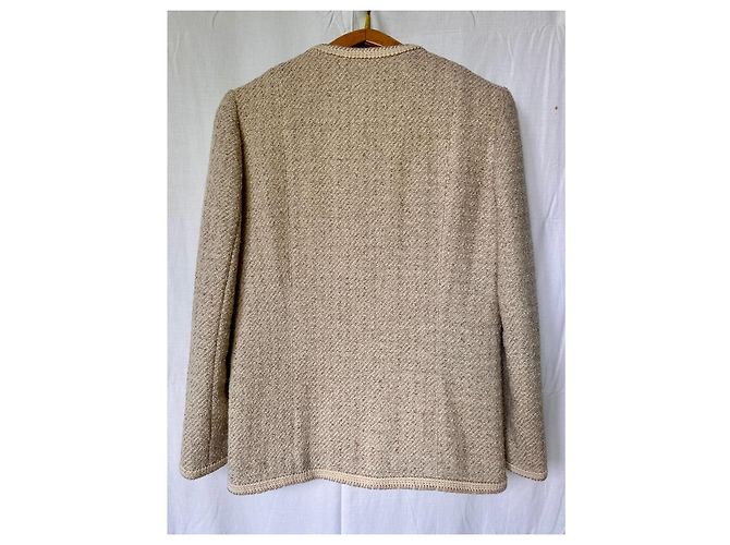 Tailleur Chanel in tweed beige giacca e gonna - vista 2