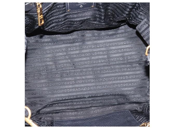 Prada Front Pocket Convertible Vitello Daino Medium Negro - vista 5