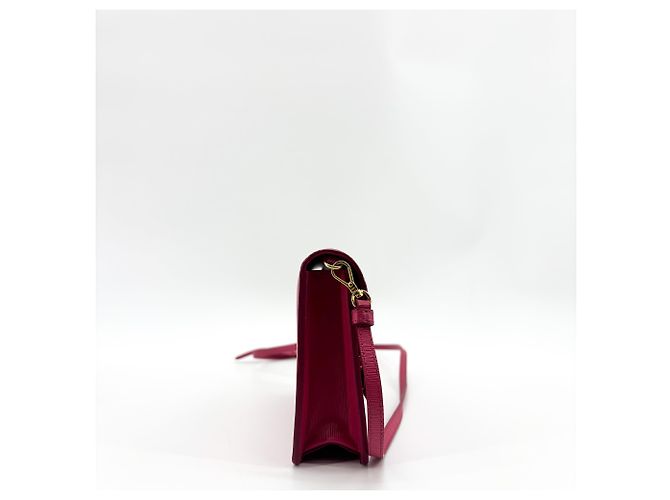 Prada Flap Vitello Move Small Roja - vista 4