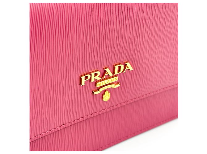 Prada Flap Vitello Move Small Roja - vista 6