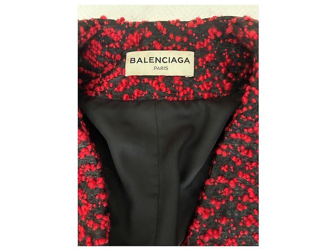 Balenciaga Abrigo de lana texturizada rojo y negro Roja - vista 3