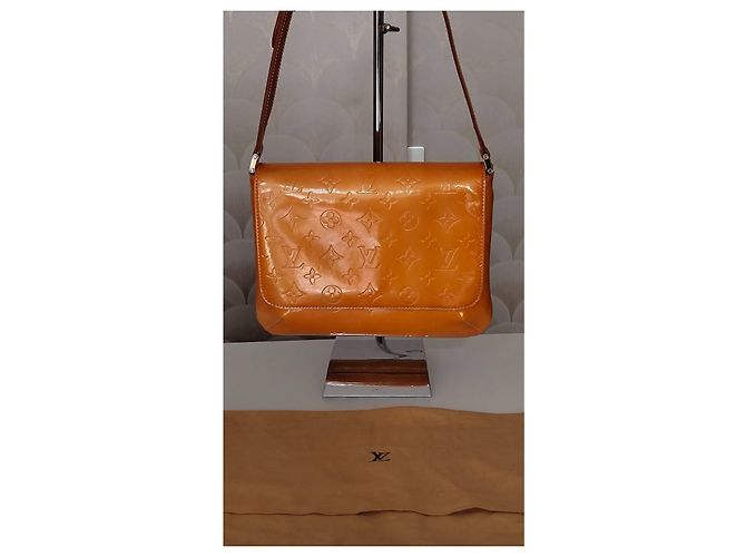 Louis Vuitton Borsa a tracolla Monogram Vernis Orange Arancione - vista 4
