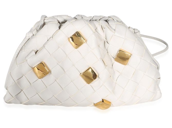 Bottega Veneta Chalk Intrecciato Nappa Studded The Mini Pouch - vista 2