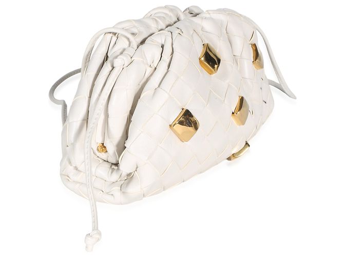 Bottega Veneta Chalk Intrecciato Nappa Studded The Mini Pouch - vista 4