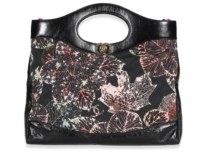 Gabrielle Borsa Shopping Large 31 Chanel in Tela Floreale Nera e Rosa e Vitello Nero Multicolore - vista 8