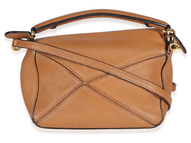 Mini borsa Puzzle Loewe in vitello grana Tan Marrone - vista 2