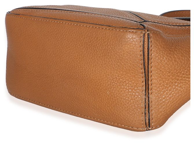Mini borsa Puzzle Loewe in vitello grana Tan Marrone - vista 6