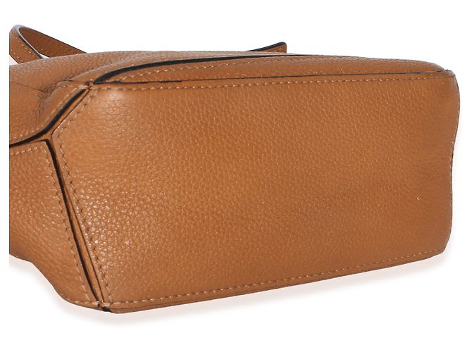 Mini borsa Puzzle Loewe in vitello grana Tan Marrone - vista 7
