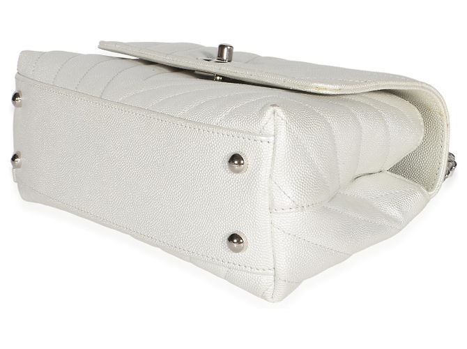 Gabrielle Chanel Mini Coco Top Handle Tasche aus Silver Chevron Caviar Leder - Ansicht 6