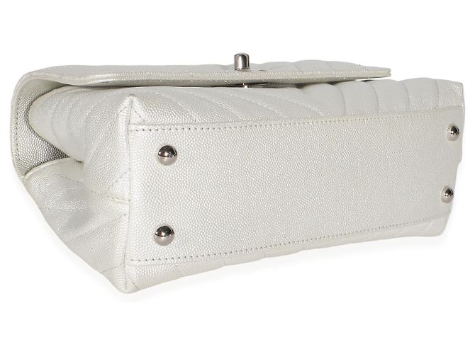 Gabrielle Chanel Mini Coco Top Handle Tasche aus Silver Chevron Caviar Leder - Ansicht 7