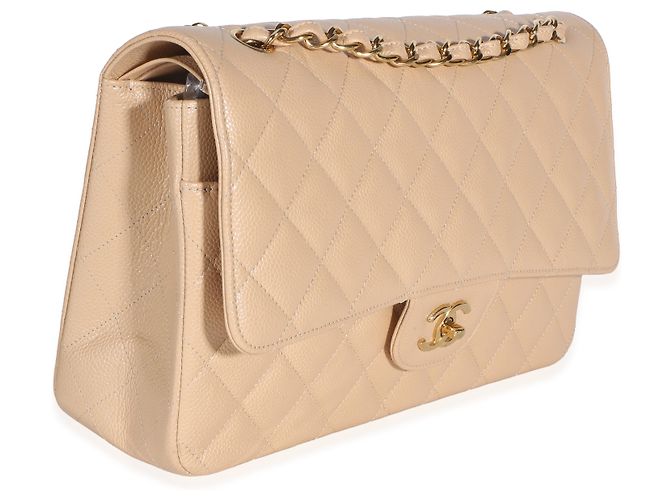 Gabrielle Borsa Chanel Jumbo Double Flap in pelle caviar matelassé beige - vista 4