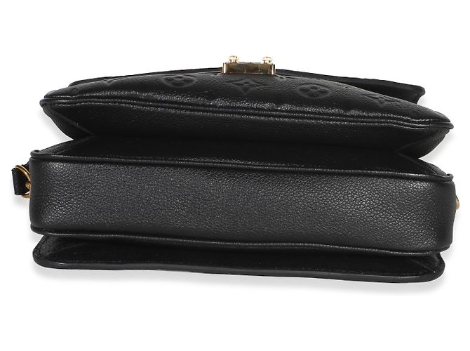 Louis Vuitton Black Monogram Empreinte Pochette Metis Nero - vista 6