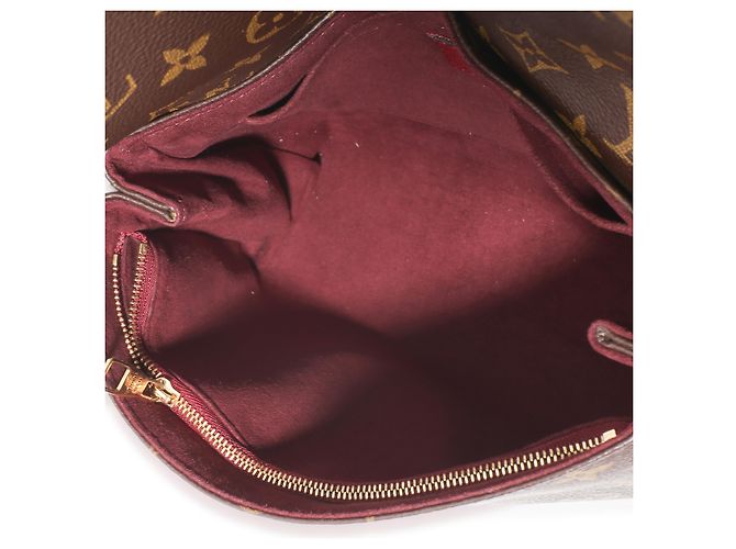 Louis Vuitton Aurore Monogram Canvas Saint-Placide Marrom - vista 5