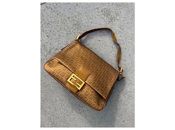 Fendi Baguette Tasche braun Monogramm Canvas Bronze Gold hardware - Ansicht 3
