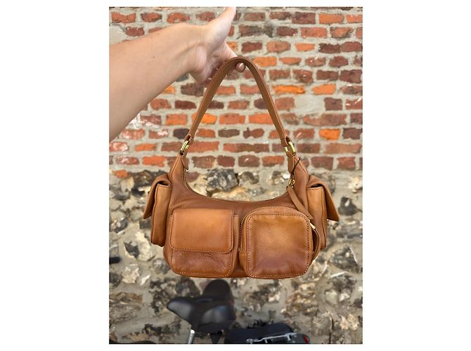 Miu Miu Borsa a Tracolla in Pelle Marrone - vista 12