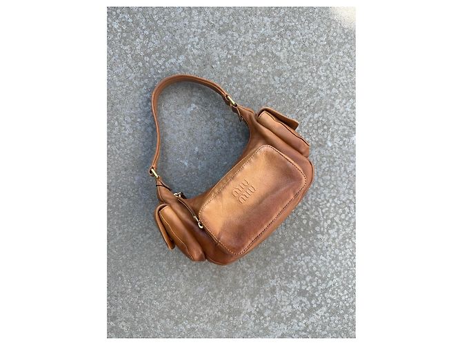 Miu Miu Borsa a Tracolla in Pelle Marrone - vista 5