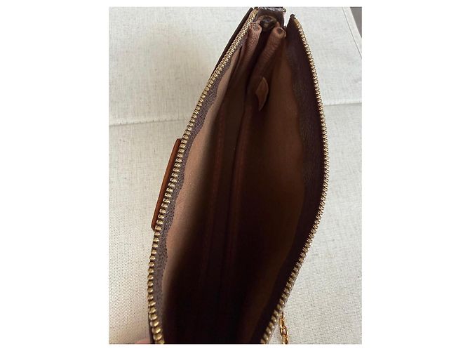 Multi Pochette Louis Vuitton Mini Pochette Accessoires Monogram Castaño Monograma - vista 17