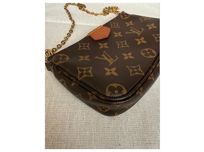 Multi Pochette Louis Vuitton Mini Pochette Accessoires Monogram Castaño Monograma - vista 6