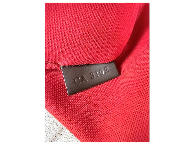 Louis Vuitton Pochette Accessoires Damier Ebene Castaño - vista 12