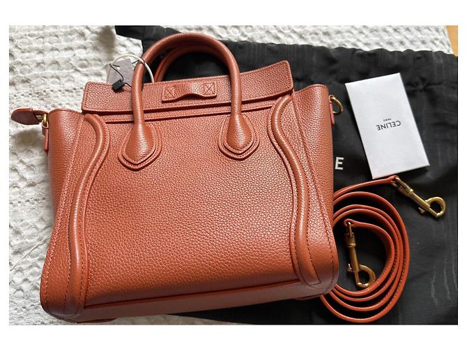 Céline Micro Luggage Handtasche in Braun - Ansicht 2