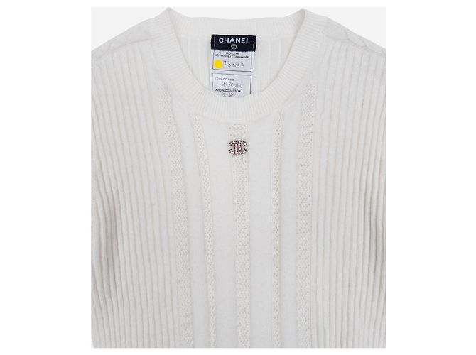 Chanel SS22 Prototype Crystal CC Bodycon Geripptes Strick-Minikleid Weiß - Ansicht 4