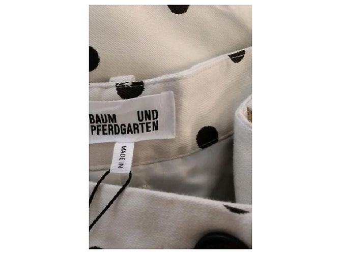Pantalones cortos de algodón blanco Baum und Pferdgarten - vista 5