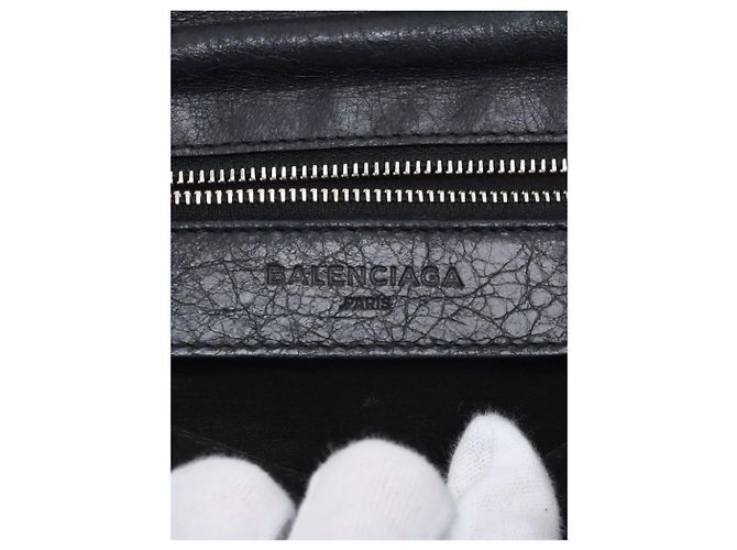 Balenciaga Borsa a tracolla City nera Nero - vista 9