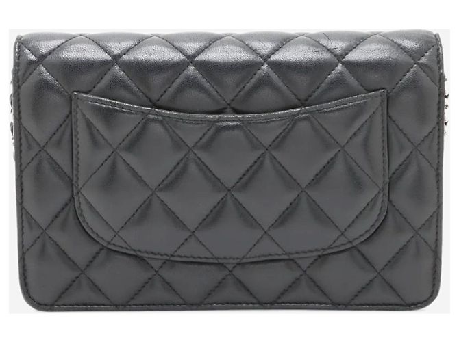 Wallet On Chain Chanel Carteira On Chain acolchoada em pele de cordeiro preta 2018 Preto - vista 2