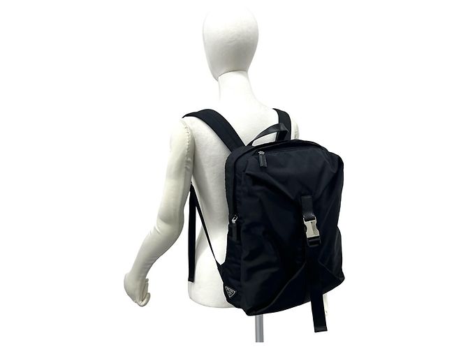 Zaino Prada in Re-Nylon con placca logo triangolare Nero - vista 2