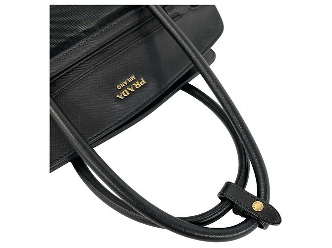 Prada Handtasche aus Saffiano-Leder und Canvas Schwarz - Ansicht 4