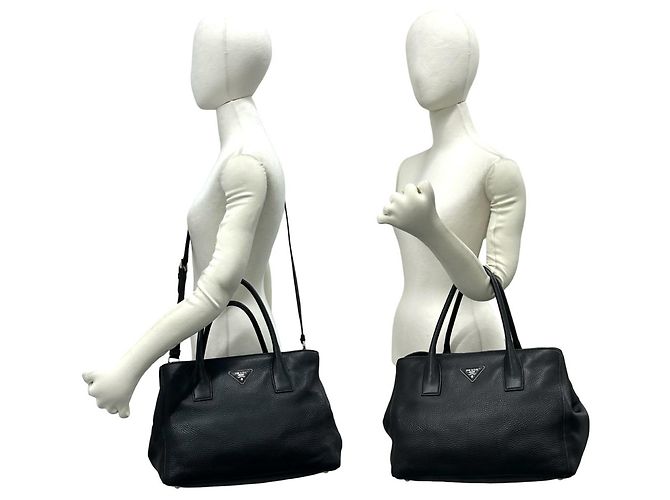 Prada Shopper-Tasche aus Vitello Daino Leder mit Dreiecks-Logo Schwarz - Ansicht 2