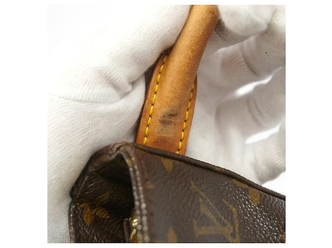 Bolsa de Ombro Louis Vuitton Monogram Looping GM Marrom - vista 10