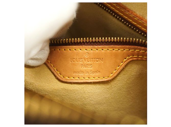 Bolsa de Ombro Louis Vuitton Monogram Looping GM Marrom - vista 5