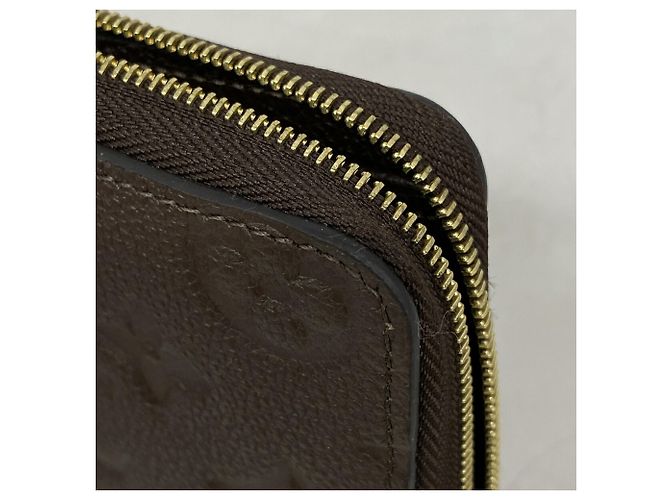 Louis Vuitton Monogram Empreinte Zippy Coin Purse - vista 6