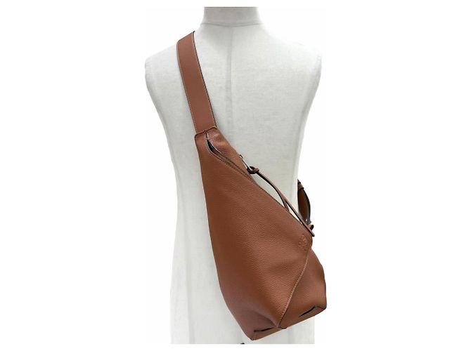 Borsa a tracolla Loewe Anton Marrone - vista 3