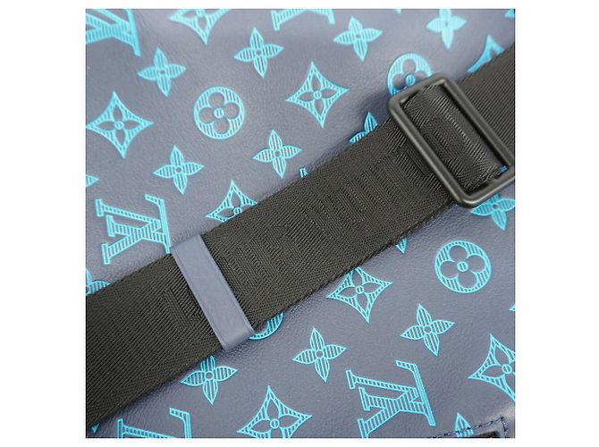 Bolsa Duo Sling Monogram Shadow Louis Vuitton Azul - vista 7
