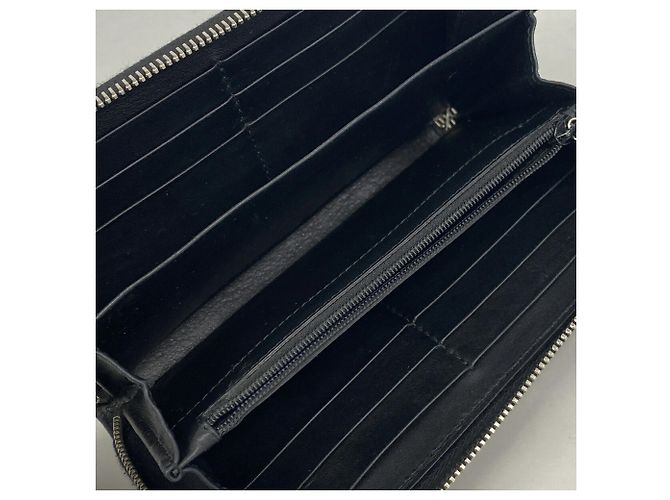 Gucci Black Leather Long Wallet - view 3