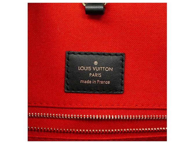 Sac cabas Louis Vuitton Monogram Giant Reverse OnTheGo MM Marron - vue 5