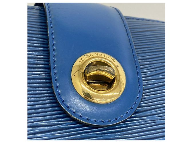 Louis Vuitton Epi Cluny Schultertasche Blau - Ansicht 10