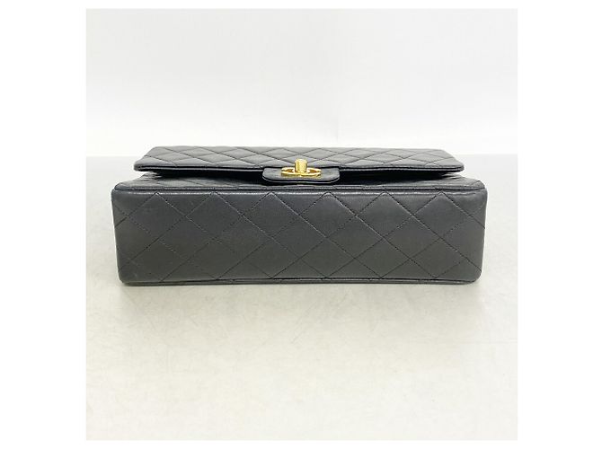 Timeless Borsa a tracolla Chanel Matelassé Nero - vista 3